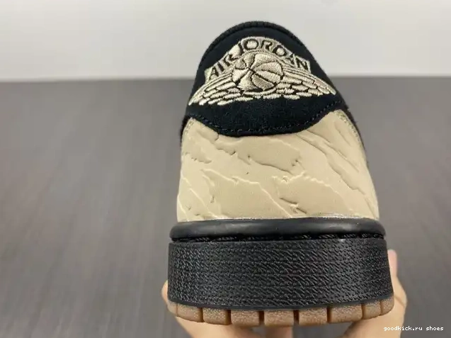 Carnivore DN3400-001 1 Jordan x Low Air SoleFly 0430